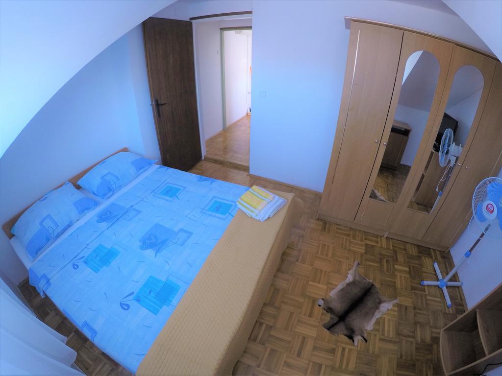 Orange City Apartment'S Repic 비오그라드나모루 외부 사진